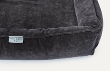 Load image into Gallery viewer, Davos Bed For Dogs - Charcoal