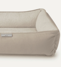 Load image into Gallery viewer, Davos Bed For Dogs - Sand