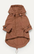 Load image into Gallery viewer, Talon Raincoat - Camel