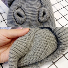 Load image into Gallery viewer, Knit Hoodie Sweater with Star Applique