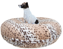 Load image into Gallery viewer, Bagel Bed - Aspen Snow Leopard
