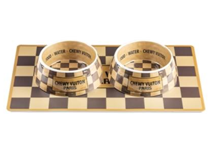 Checkered Chewy V Bowls + Mat Set