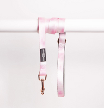 Load image into Gallery viewer, The Runway Collection Dog Leash- East Hampton Pink

